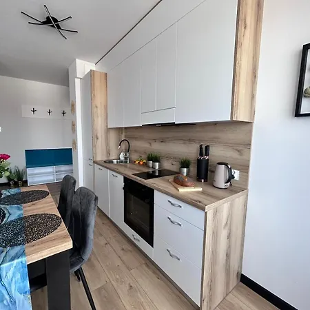 A&r Wenedów Ii, Parking Prywatny, Darmowe Wi-fi Koszalin