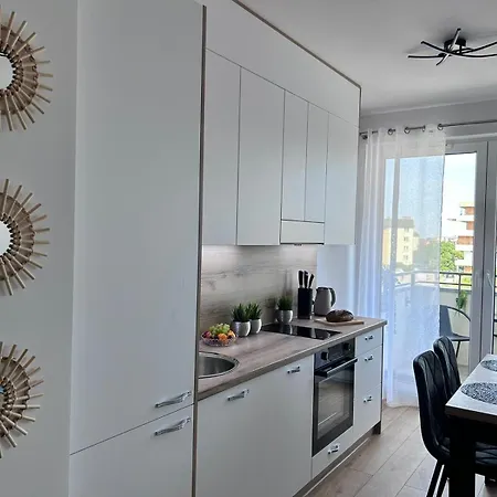 A&r Wenedów Ii, Parking Prywatny, Darmowe Wi-fi Apartamento *